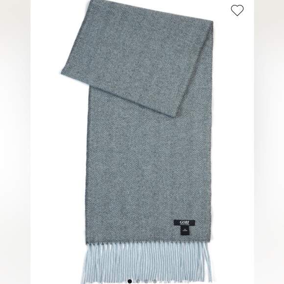 Cashmere scarf by Gobi cashmere. - Picture 4 of 4